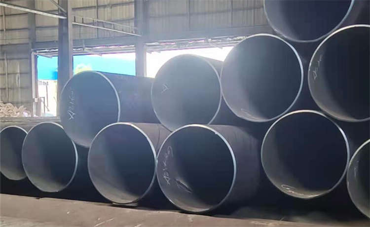 200mm螺旋鋼管，鋼鐵世界920mm螺旋鋼管，鋼材場環(huán)氧粉末防腐螺旋管，1224螺旋焊管