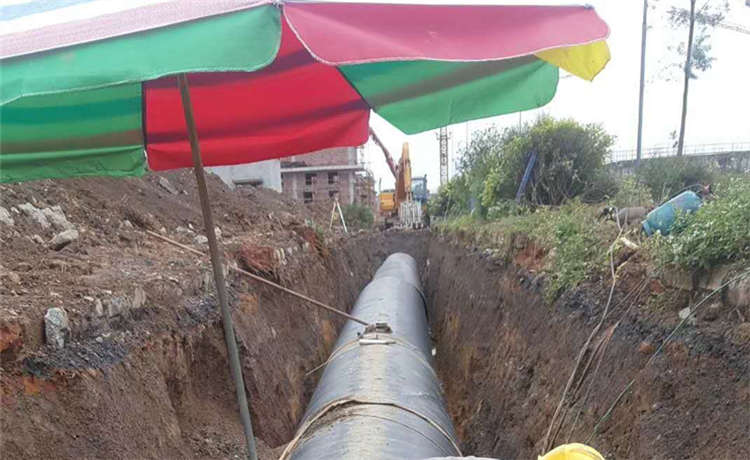 梧州820mm螺旋焊管出貨，530-10mm螺旋鋼管，2324mm螺旋鋼管，實(shí)力雄厚的鋼管廠家