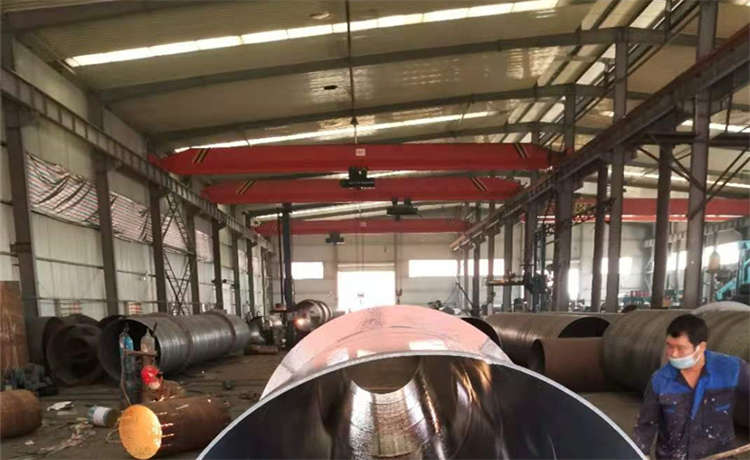 610 724mm螺旋鋼管，賀州3000mm螺旋管，377-10mm螺旋焊管，377螺旋鋼管多少錢一米