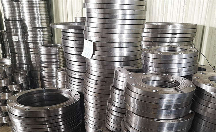 920螺旋管，2420mm鋼護(hù)筒，鋼材場(chǎng)610mm鋼管樁，鋼材場(chǎng)2520mm螺旋焊管