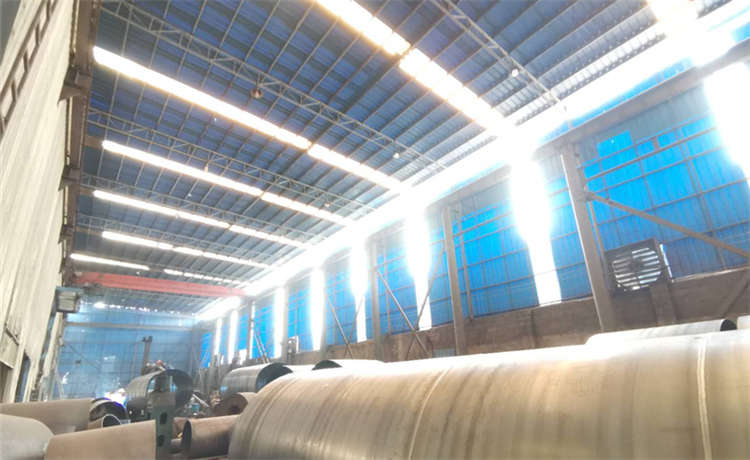 1800 529-6mm螺旋焊管，珠?；び寐菪摴埽?820螺旋管，廠家直銷防腐螺旋鋼管