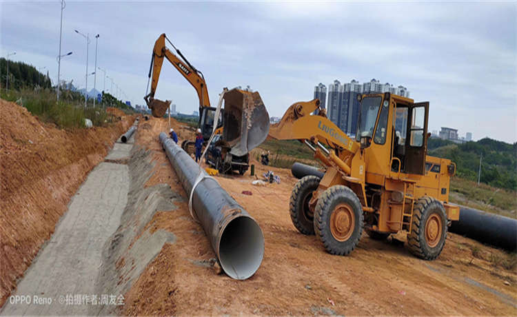 2520-10mm螺旋焊管，DN900螺旋管，610螺旋鋼管廠家，煙囪焊接鋼管廠家