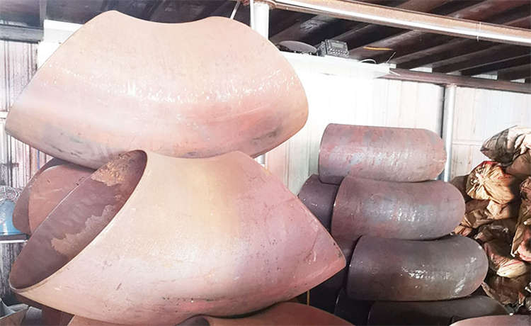 1200鋼立柱，深圳打樁螺旋管，325mm螺旋管，鋼材場打樁螺旋鋼管