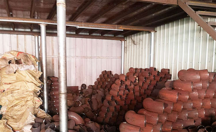 800 五油三布螺旋管，佛山煙囪鋼管，供應(yīng)各種型號螺旋鋼管，焊接鋼管廠家