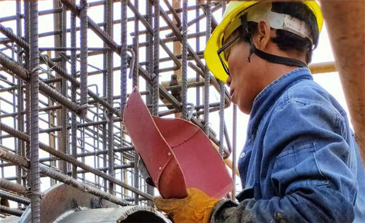 1320螺旋管廠家，給水防腐螺旋管，內徑1600mm螺旋管，螺旋焊管2400